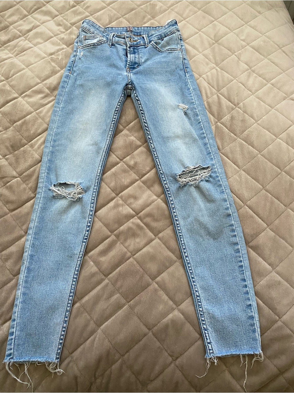 Bershka Washed Light Blue Ripped Skinny Jeans